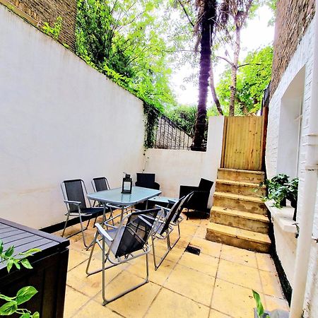 Spacious & Cosy 2 Bedroom Home Plus 2 Sofa-Beds With Private Entrance And Back Patio, 3 Min Walk To Earl'S Court Station London Exterior photo